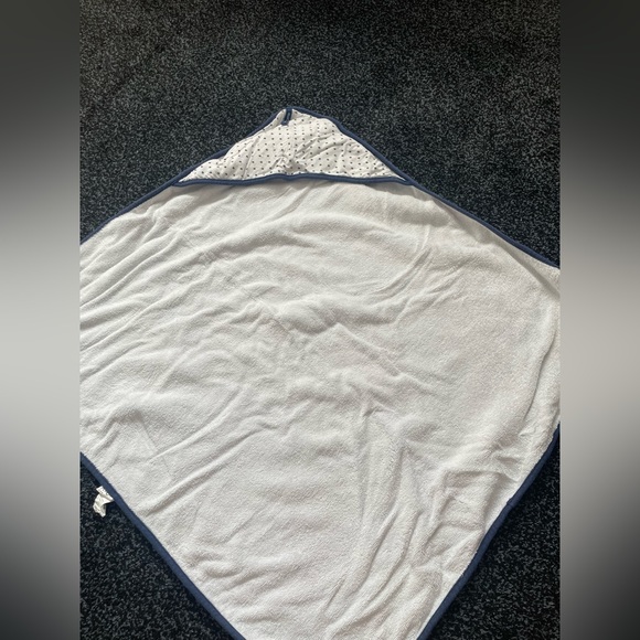 10 baby towels - Picture 2 of 10